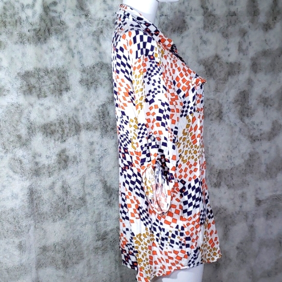 CAbi Navy Orange Geometric Print 3/4 Sleeve Button Up Shirt Size M. - Picture 6 of 15